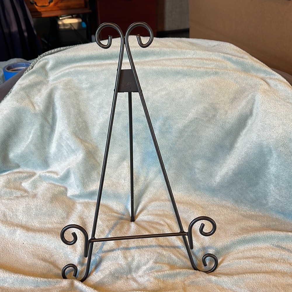 Picture stand